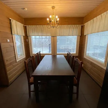 Dom wakacyjny Riihipeikko Jyvaeskylaen Laeheisyydessae Muuramen Riihivuoressa