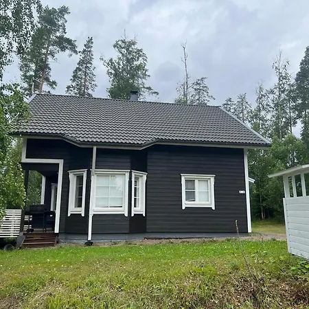 Riihipeikko Jyvaeskylaen Laeheisyydessae Muuramen Riihivuoressa